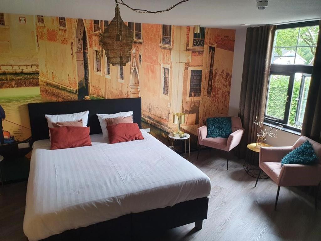 Boutique Hotel De Valk วาลเคินสวาร์ด ภายนอก รูปภาพ